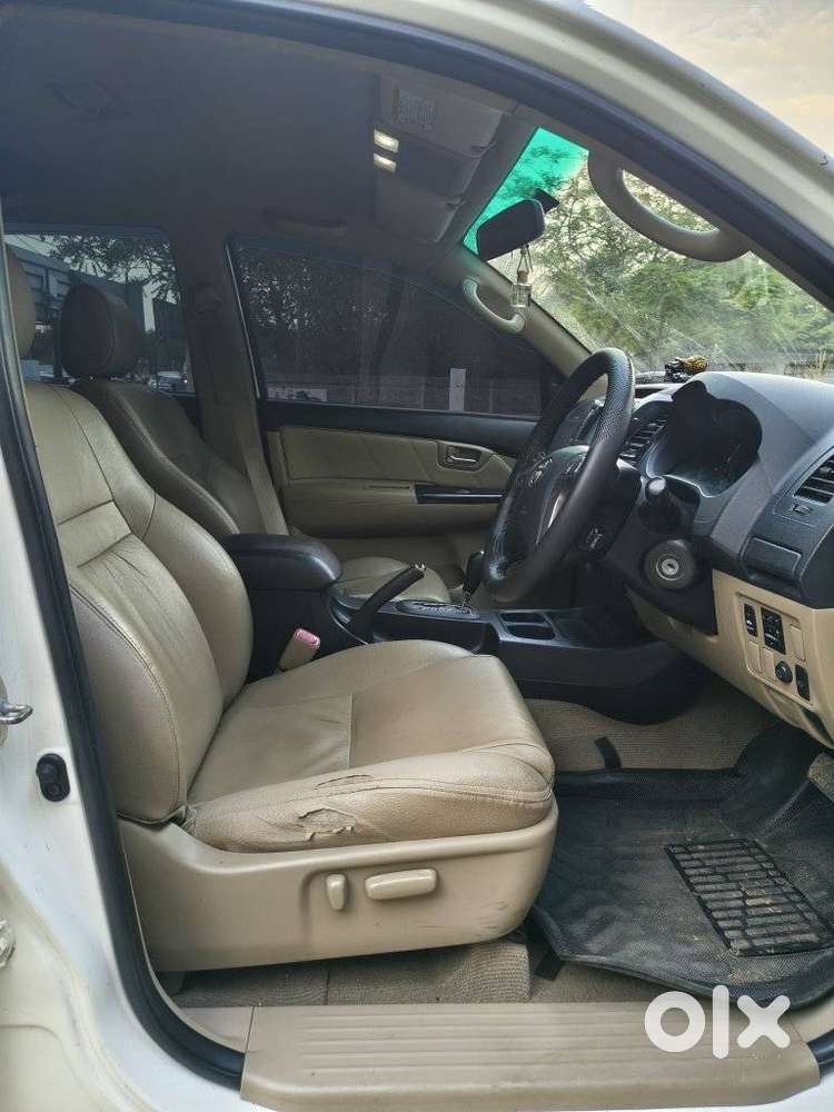 Toyota Fortuner 3.0 4x2 Automatic, 2015, Diesel