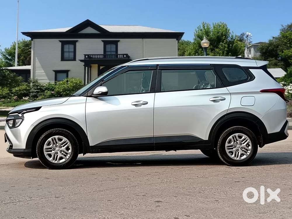 Kia Carens 1.5 Premium 7 Str, 2024, Petrol