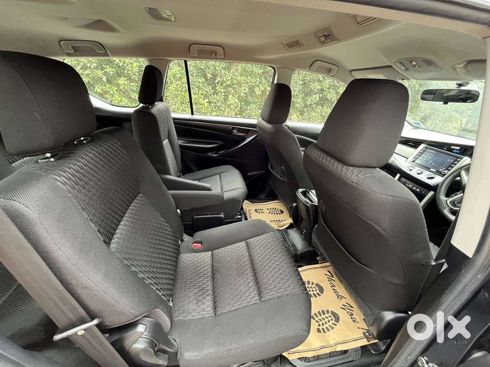 Toyota Innova Crysta [2020-ongoing] 2.4 Gx 7 Str, 2021, Diesel