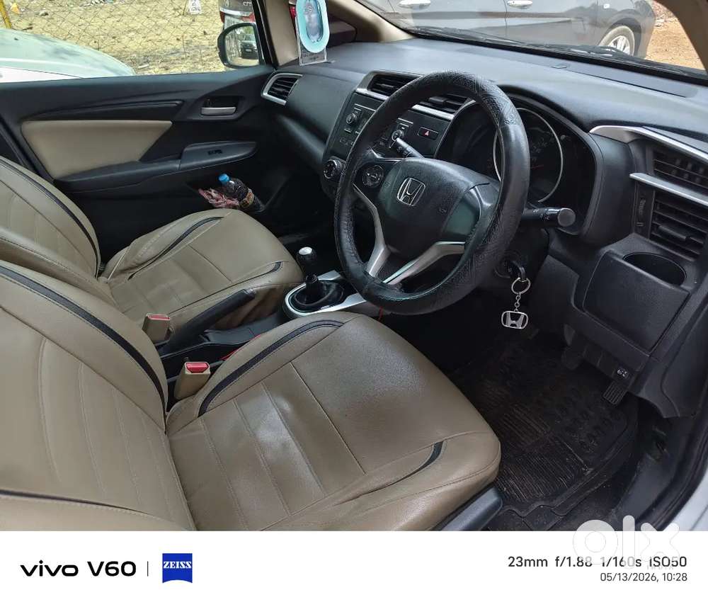 Honda Jazz 2016 Diesel 144000 Km Driven.