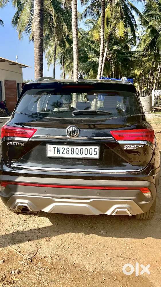 Mg Hector 2022 Petrol  Insurance Valid Till Next Year Mar 2027