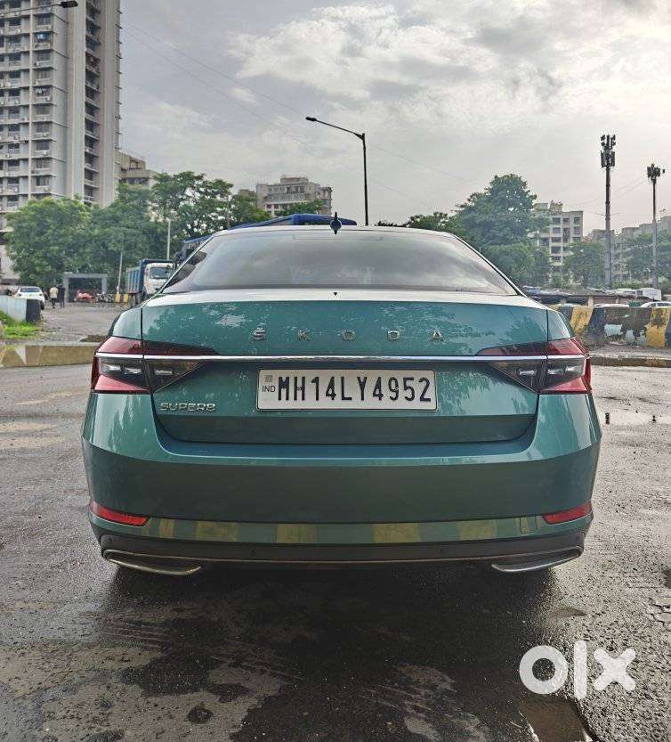 Skoda Superb 2.0 L&k Tsi At, 2024, Petrol