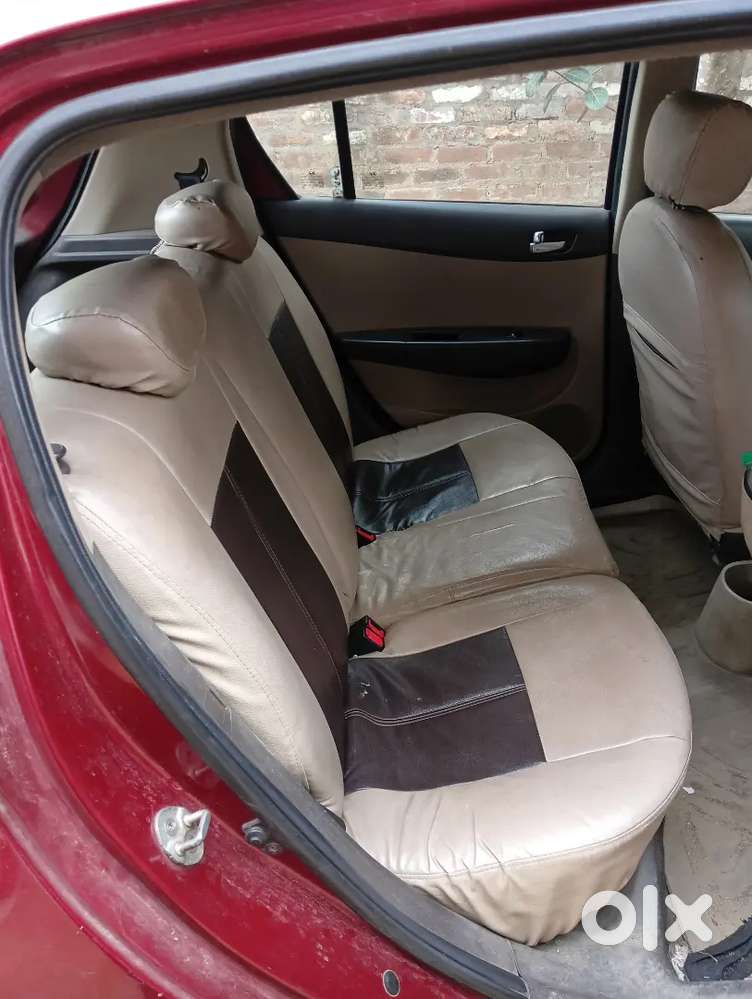 I20 Diesel Sportz Model Good Condition All Tyre In New Condition...