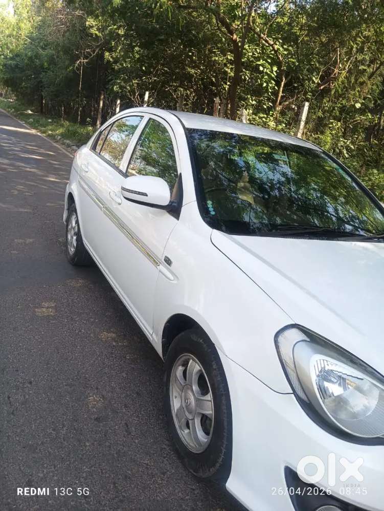 Hyundai Verna 2010 Diesel Well Maintained