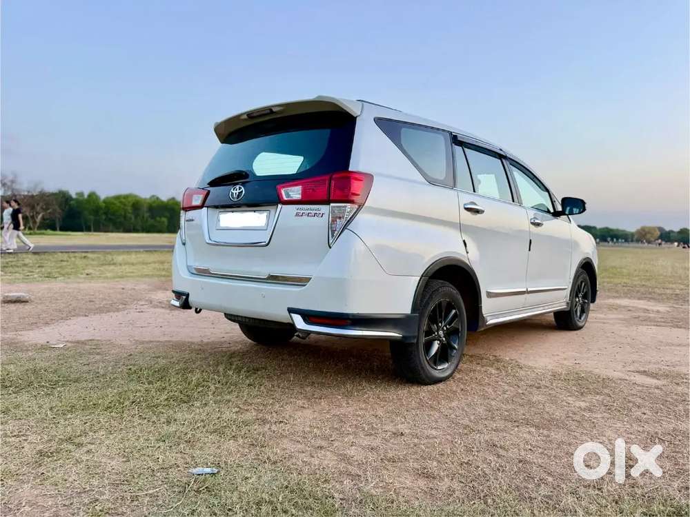 Innova Touring Sports Limited Edition