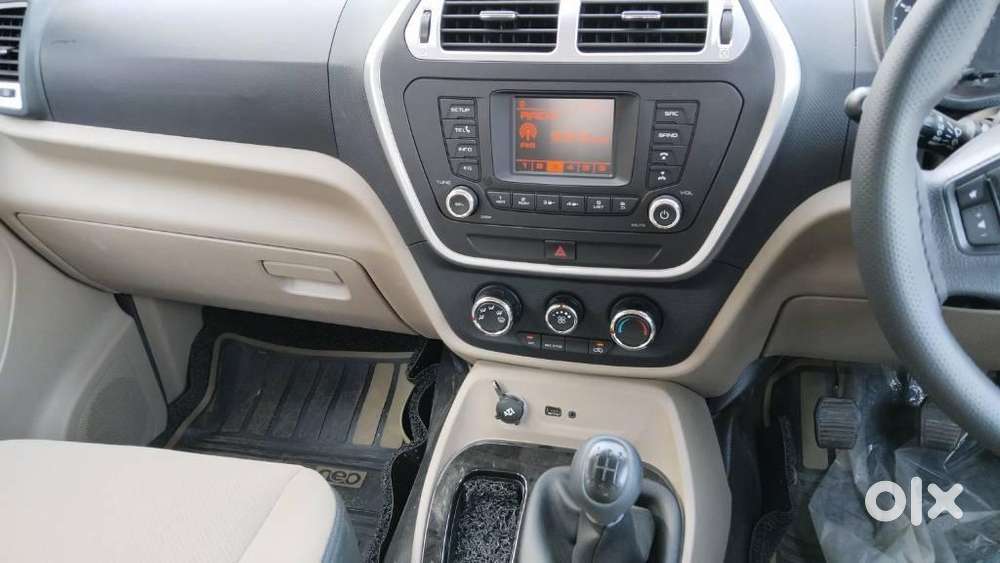 Mahindra Bolero Neo 1.5 N8, 2023, Diesel