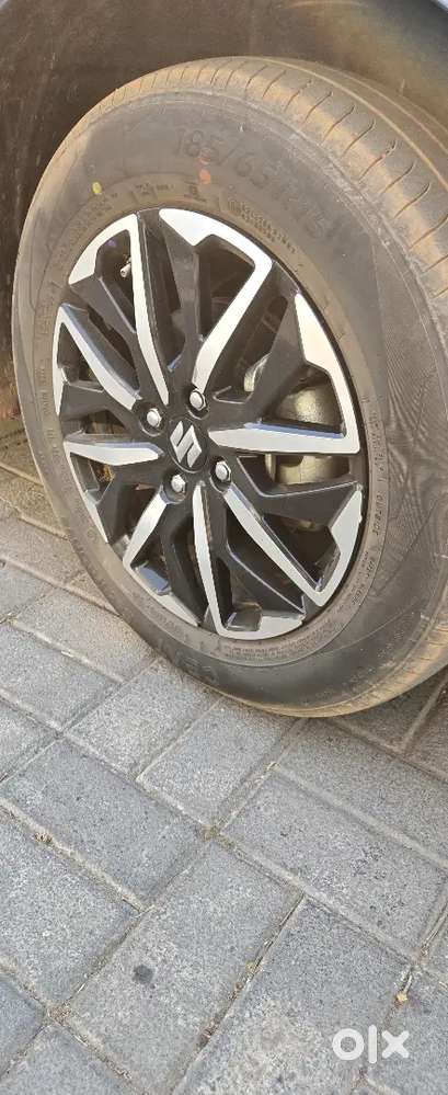 Maruti Suzuki Dzire 2024 Zxi Plus With Sunroof