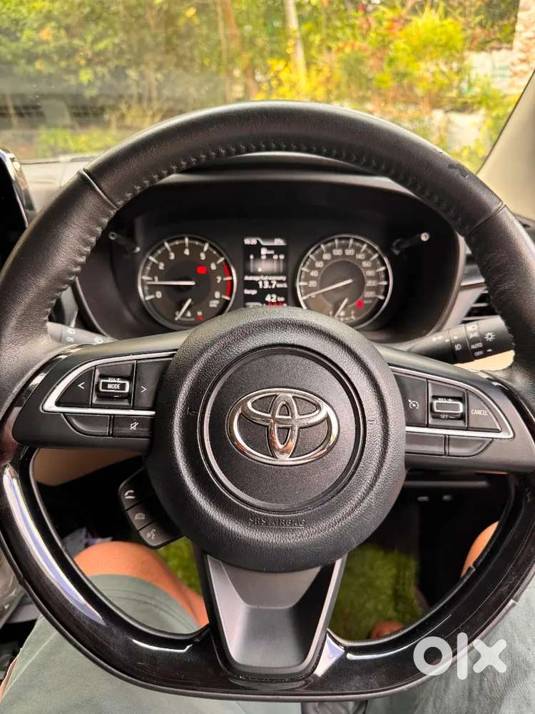 Mint-condition Toyota Glanza. With All Extra Fittings