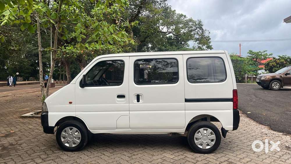 Maruti Suzuki Eeco 5 Str, 2014, Petrol