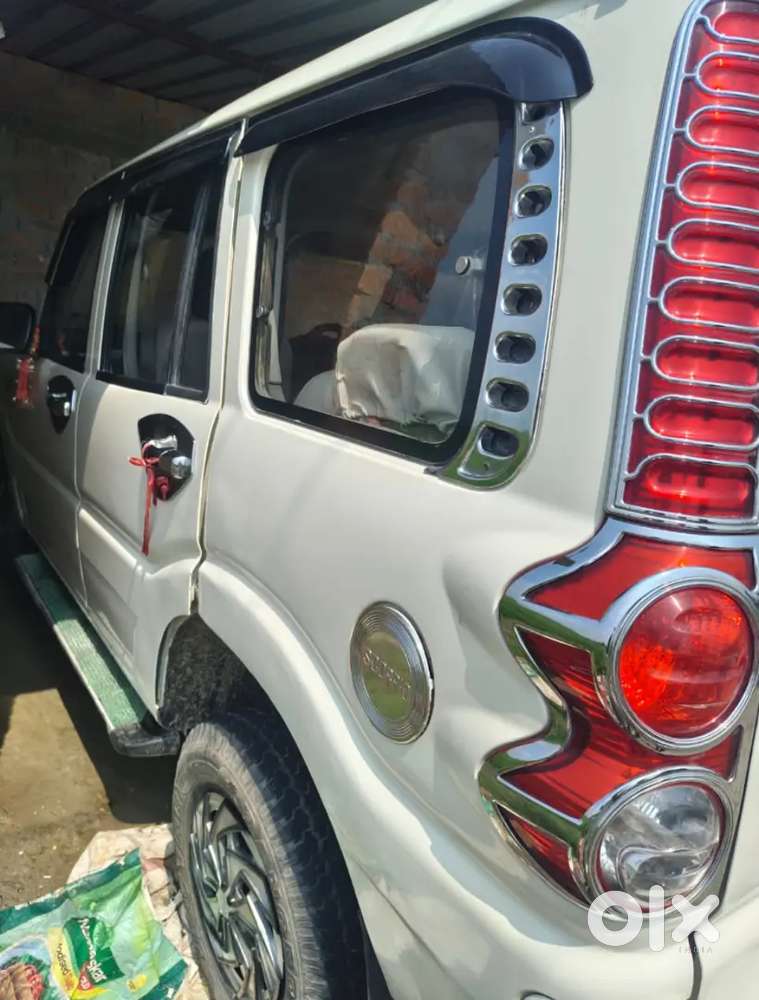 Mahindra Scorpio Diesel Manual 2013 Fourth Owner