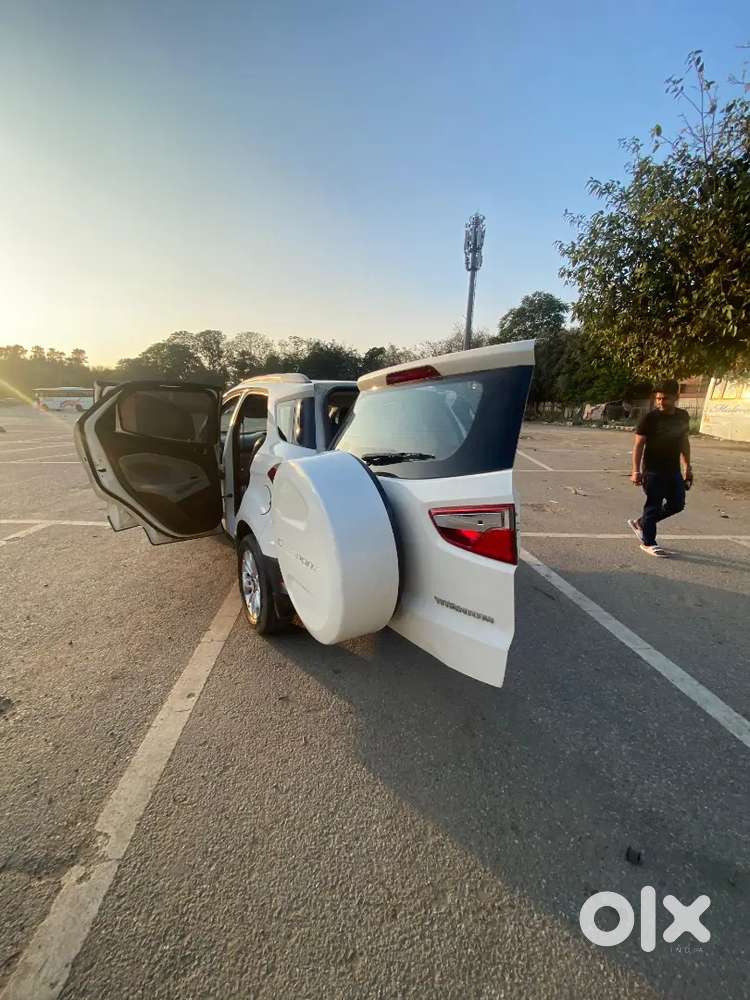 Ford Ecosport Titanium 2015 Registered Car