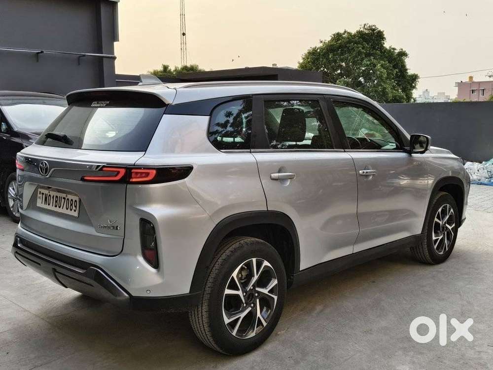 Toyota Urban Cruiser Hyryder 1.5 V Hybrid, 2025, Petrol