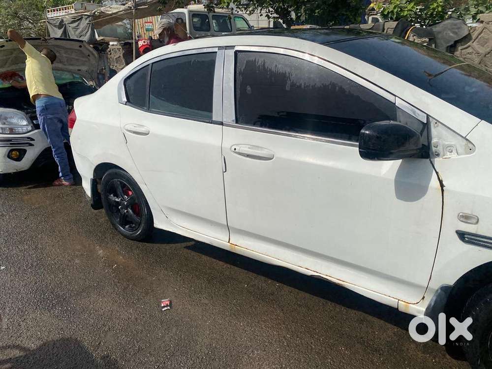Honda Petrol Car 2011
