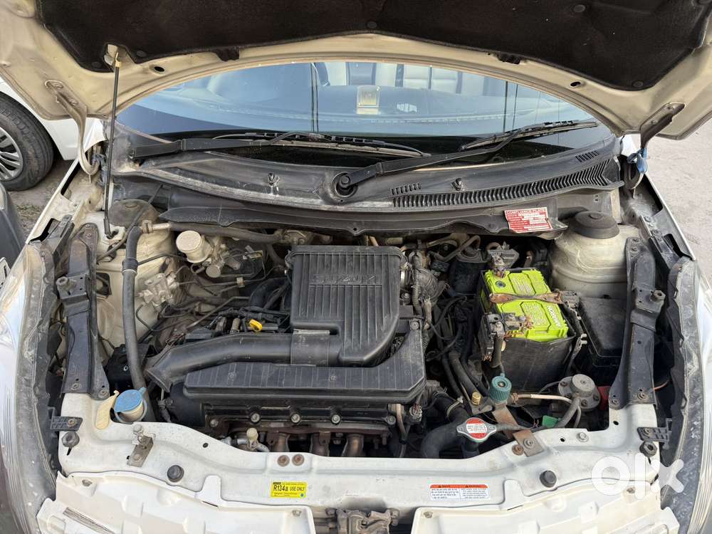 Maruti Suzuki Swift Dzire 1.3 Vxi, 2017, Cng & Hybrids