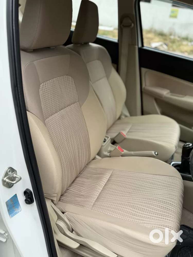 Maruti Suzuki Dzire 1.2 Vxi, 2022, Petrol