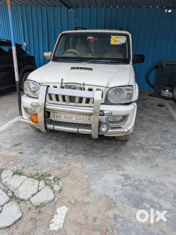 Mahindra Scorpio Classic 2012 Diesel 80000 Km Driven