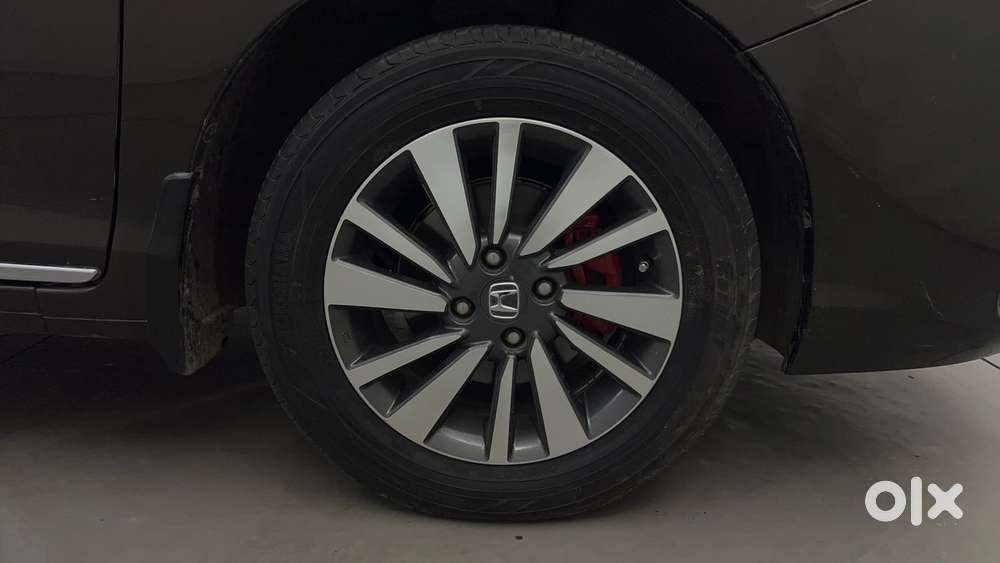 Honda City 1.5 V Mt, 2023, Petrol