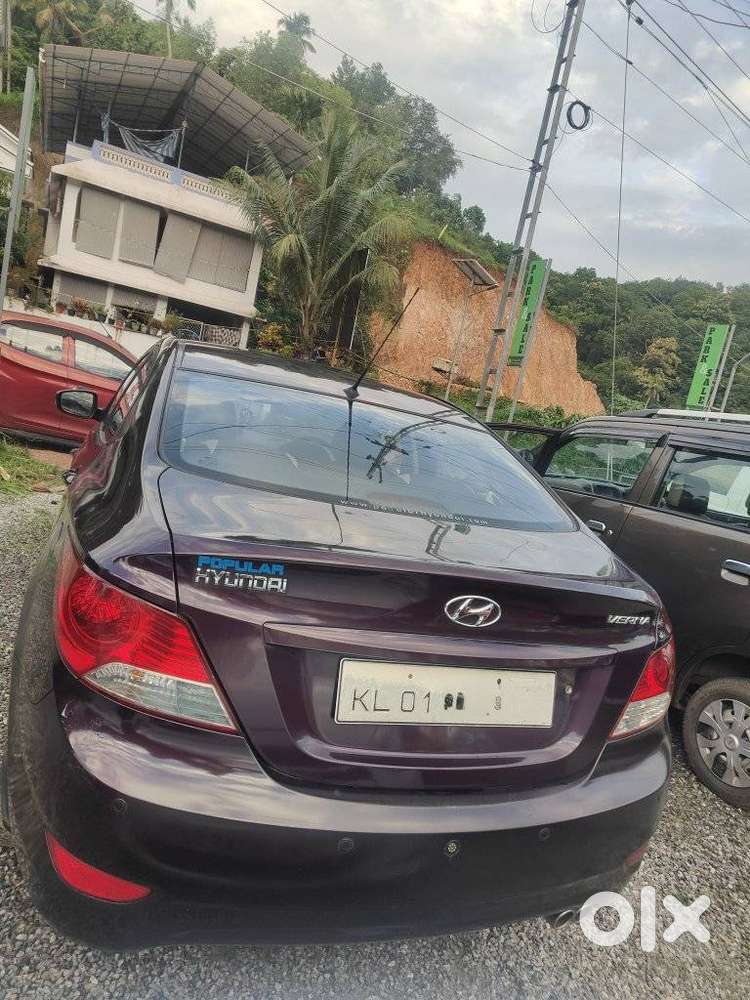 Hyundai Verna [ ] Fluidic 1.4 Vtvt Gl, 2012, Petrol