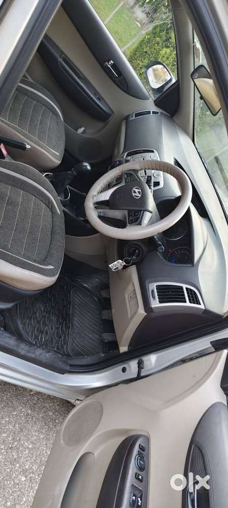 Hyundai I20 Sportz 1.2 Bs-iv, 2011, Petrol
