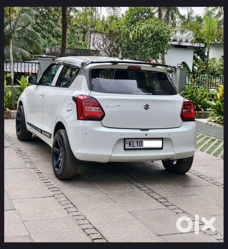 Maruti Suzuki Swift 1.2 Lxi (o), 2020, Petrol