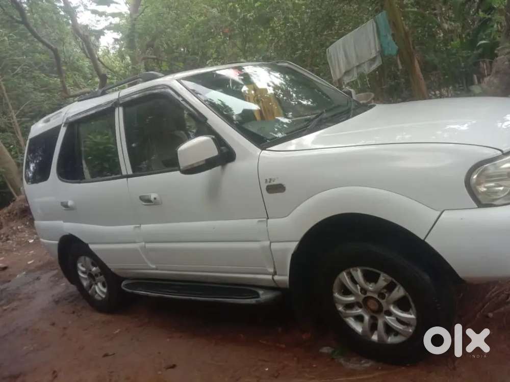 Tata Safari Dicor 2.2 Vx 2010