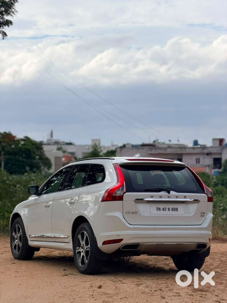 Volvo Xc60 D5 Awd Automatic, 2016, Diesel