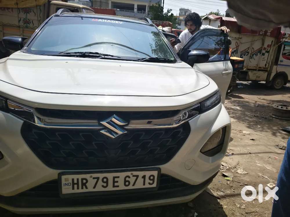 Maruti Suzuki Fronx Sigma 1.2 2025 Urgent Sale