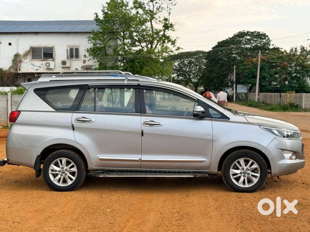 Toyota Innova Crysta [2020-ongoing] 2.4 Vx 8 Str, 2018, Diesel
