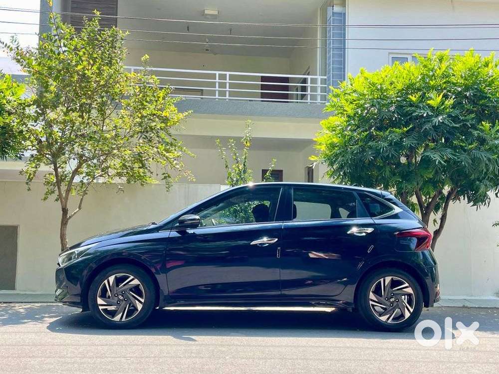 Hyundai I20 Asta (o) 1.0 Turbo Dct, 2023, Petrol