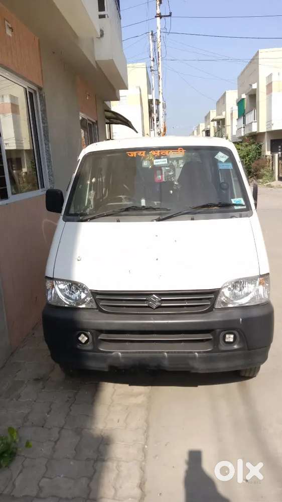 Maruti Suzuki Eeco 2024 Cng & Hybrids 72000 Km Driven