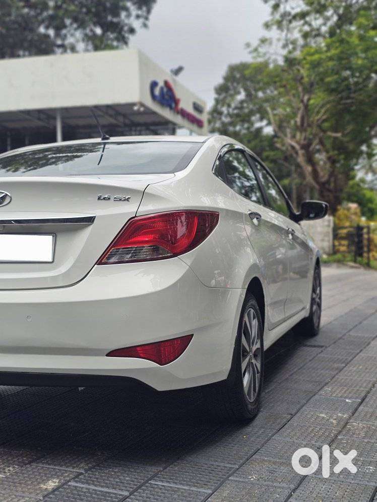 Hyundai Verna 1.6 Sx Vtvt, 2015, Petrol