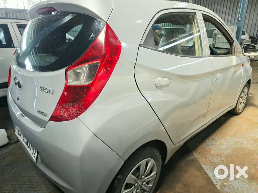 Hyundai Eon Sportz, 2012, Petrol