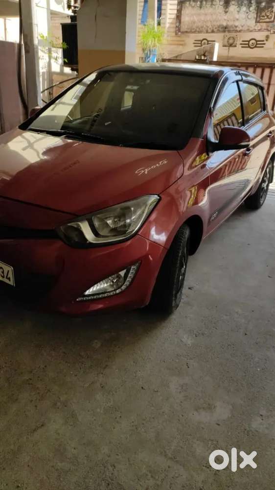 I20 Sportz Well Maintained Car