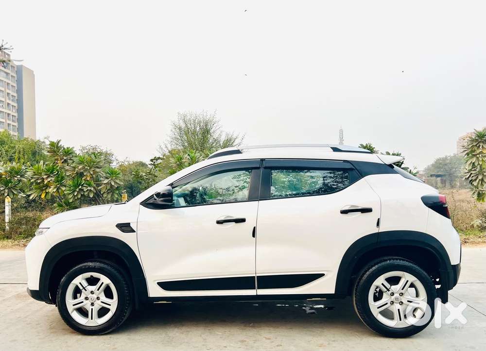 Renault Kiger Rxt, 2023, Petrol