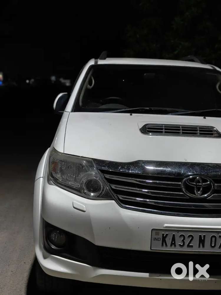Toyota Fortuner 2011 Diesel