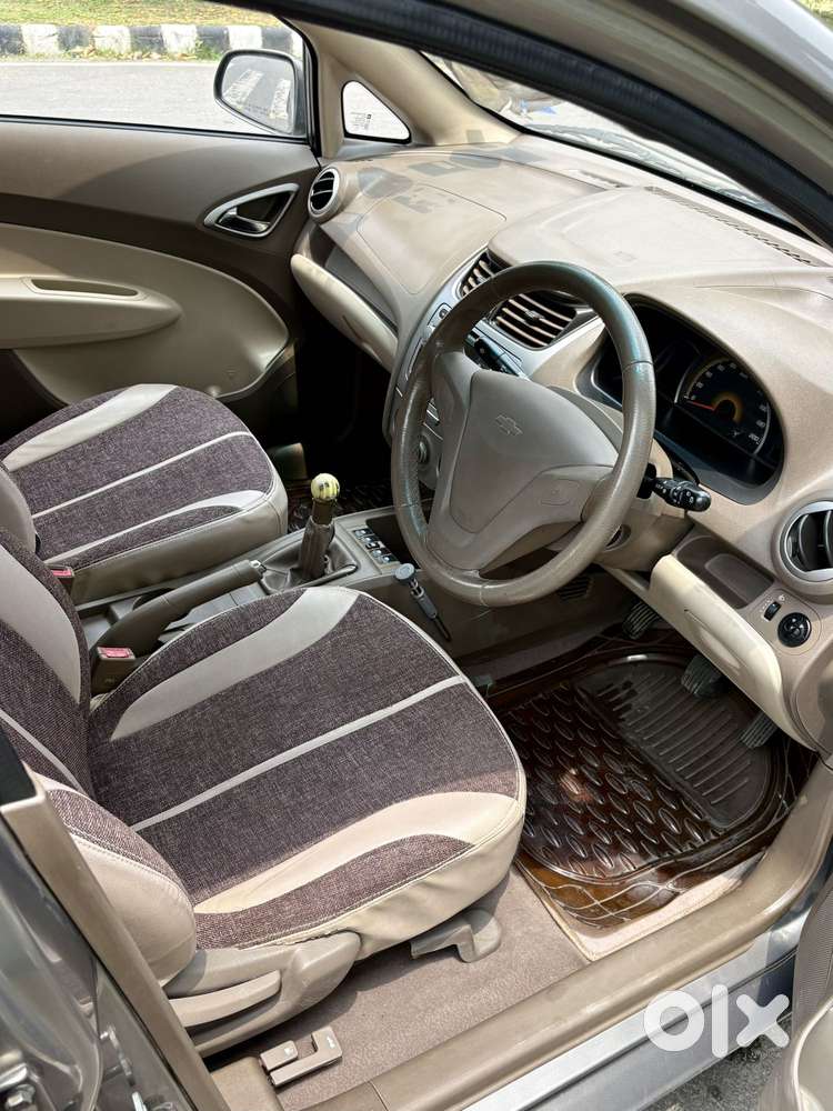 Chevrolet Aveo U-va, 2013, Petrol