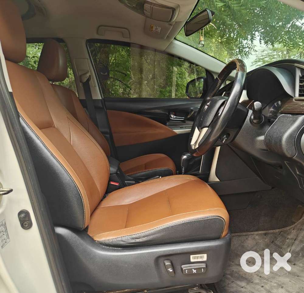 Toyota Innova Crysta 2.8z Automatic, 2019, Diesel