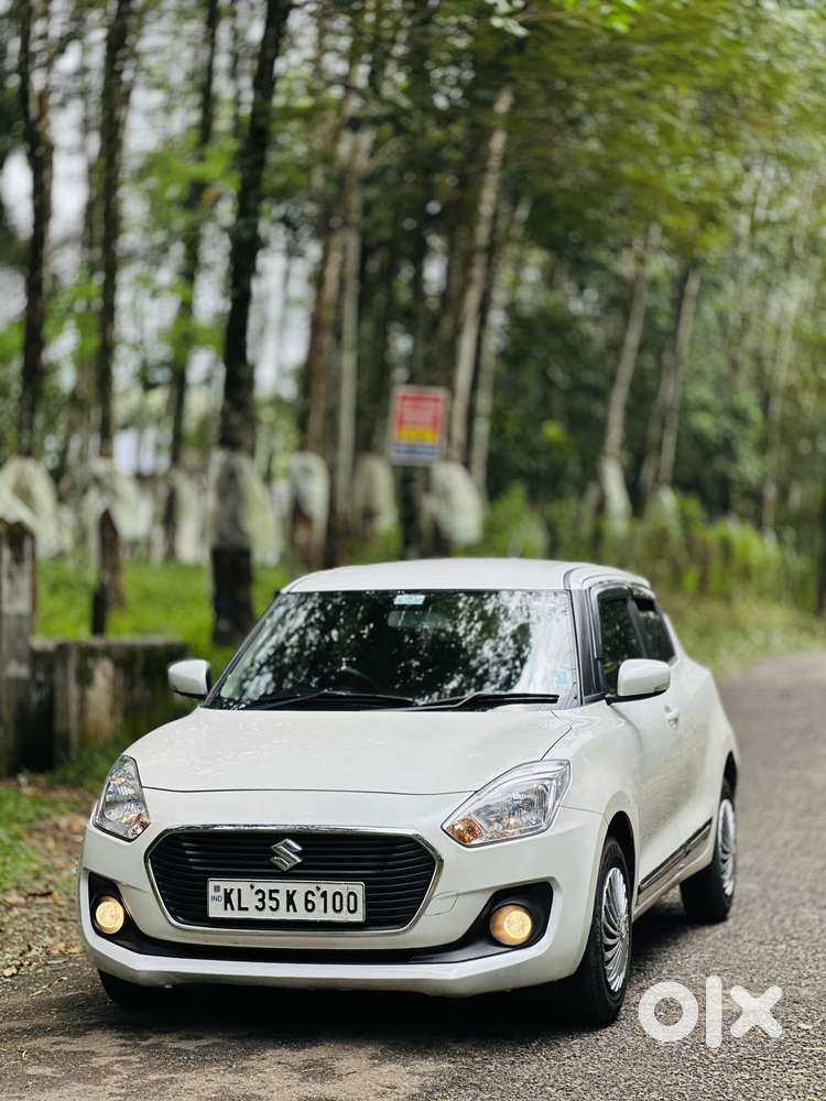 Maruti Suzuki Swift Vxi + Manual, 2020, Petrol