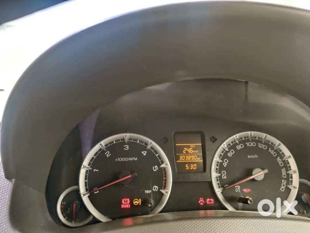 Ertiga Vdi S White