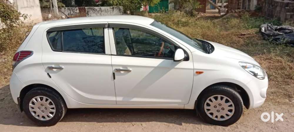 Hyundai I20 2011 Petrol 97000 Km Driven