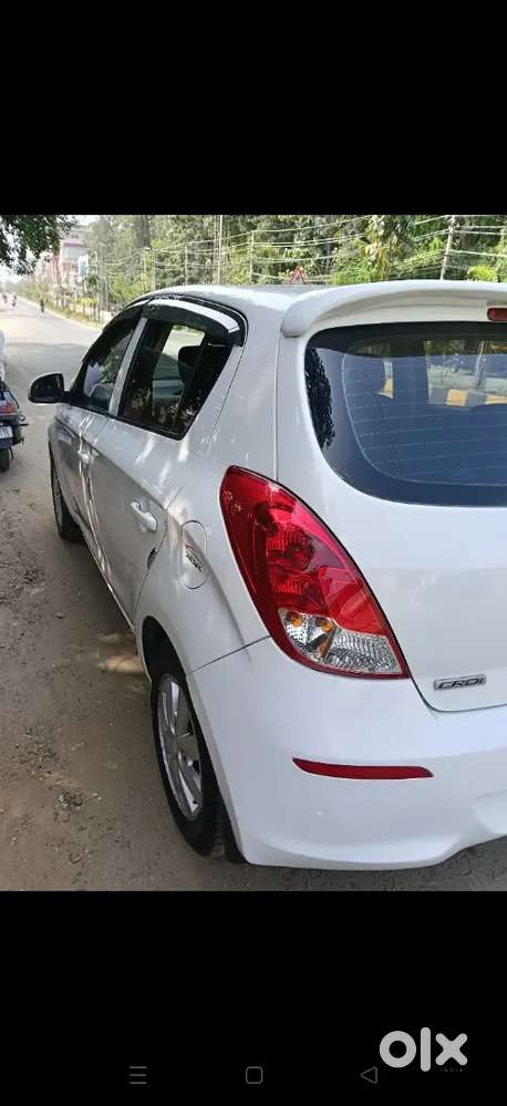 Hyundai I20 2012 Diesel 99000 Km Driven