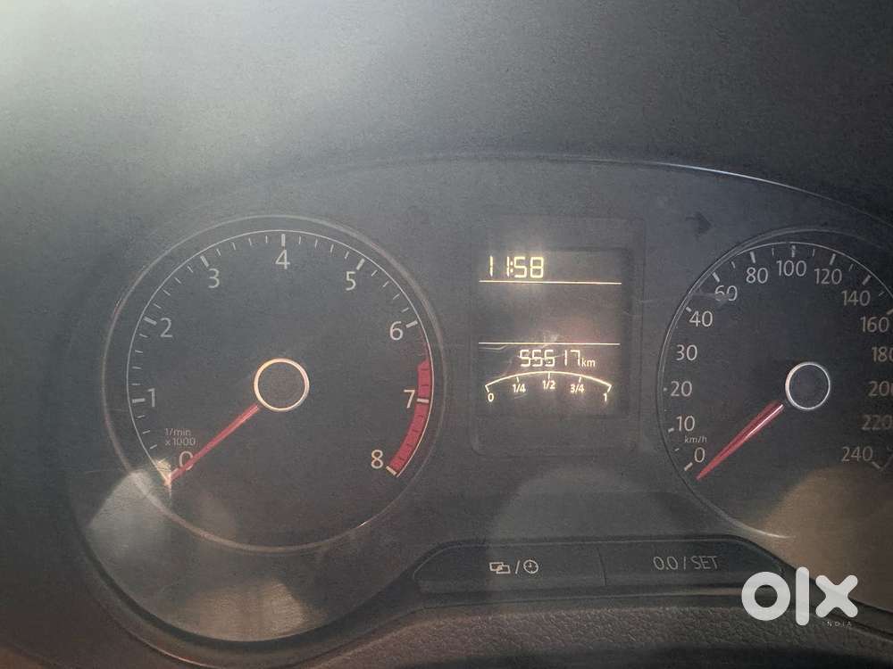 Volkswagen Vento 1.2 Tsi Highline At, 2017, Petrol