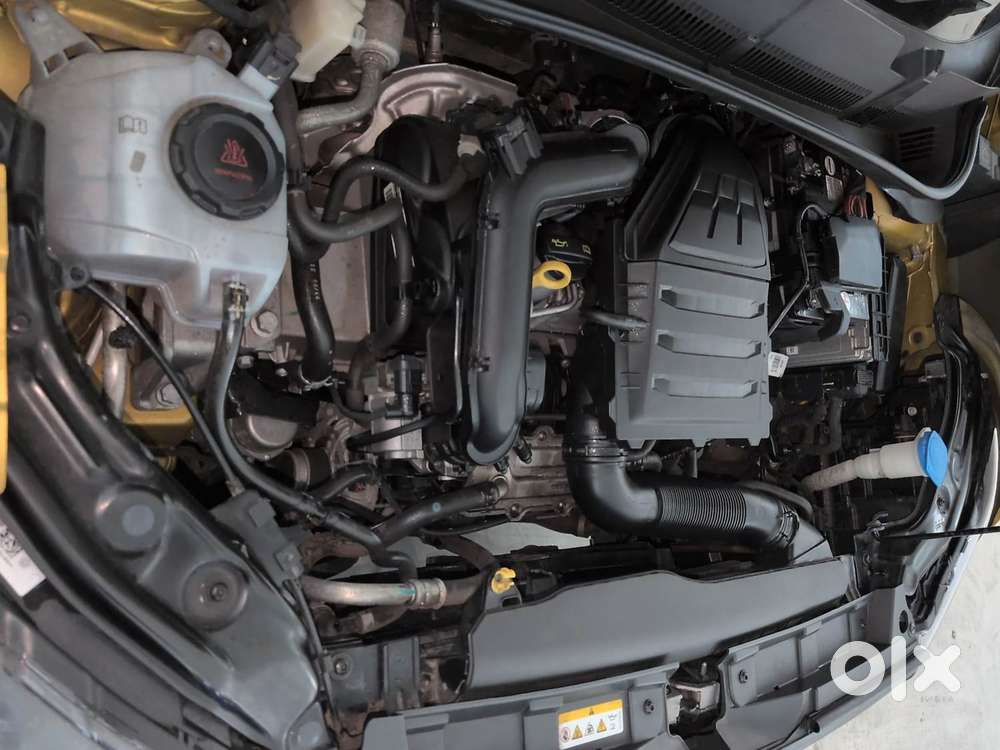 Volkswagen Taigun Topline 1.0 Tsi At (electric Seats), 2022, Petrol