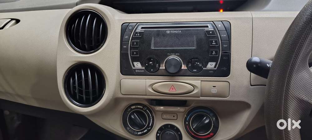 Toyota Etios, 2015, Petrol