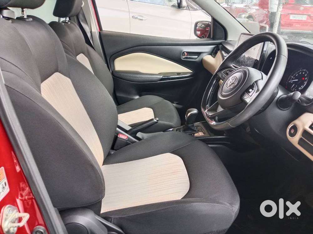 Toyota Glanza, 2023, Petrol