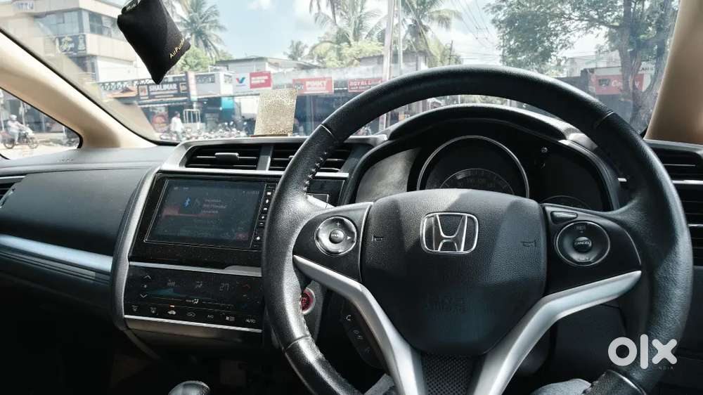 Honda Jazz 1.2 Zx Petrol 2022