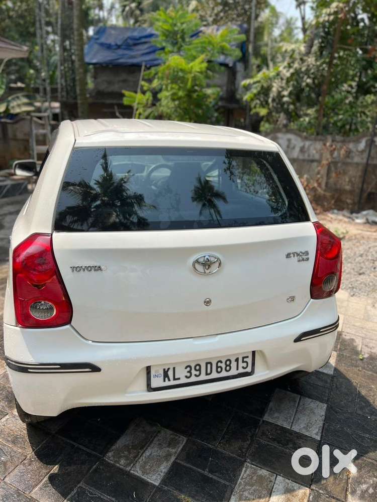 Toyota Etios Liva 2012