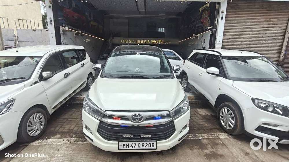 Toyota Innova Crysta 2.4 Vx Mt 8s, 2017, Diesel