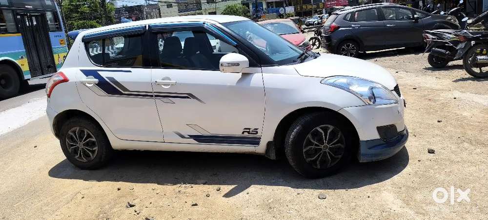 Maruti Suzuki Swift 2014 Diesel 75000 Km Driven