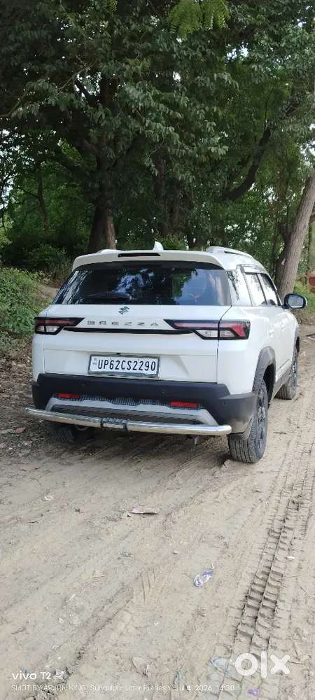 Maruti Suzuki Brezza 2023 Top Model Sunroof